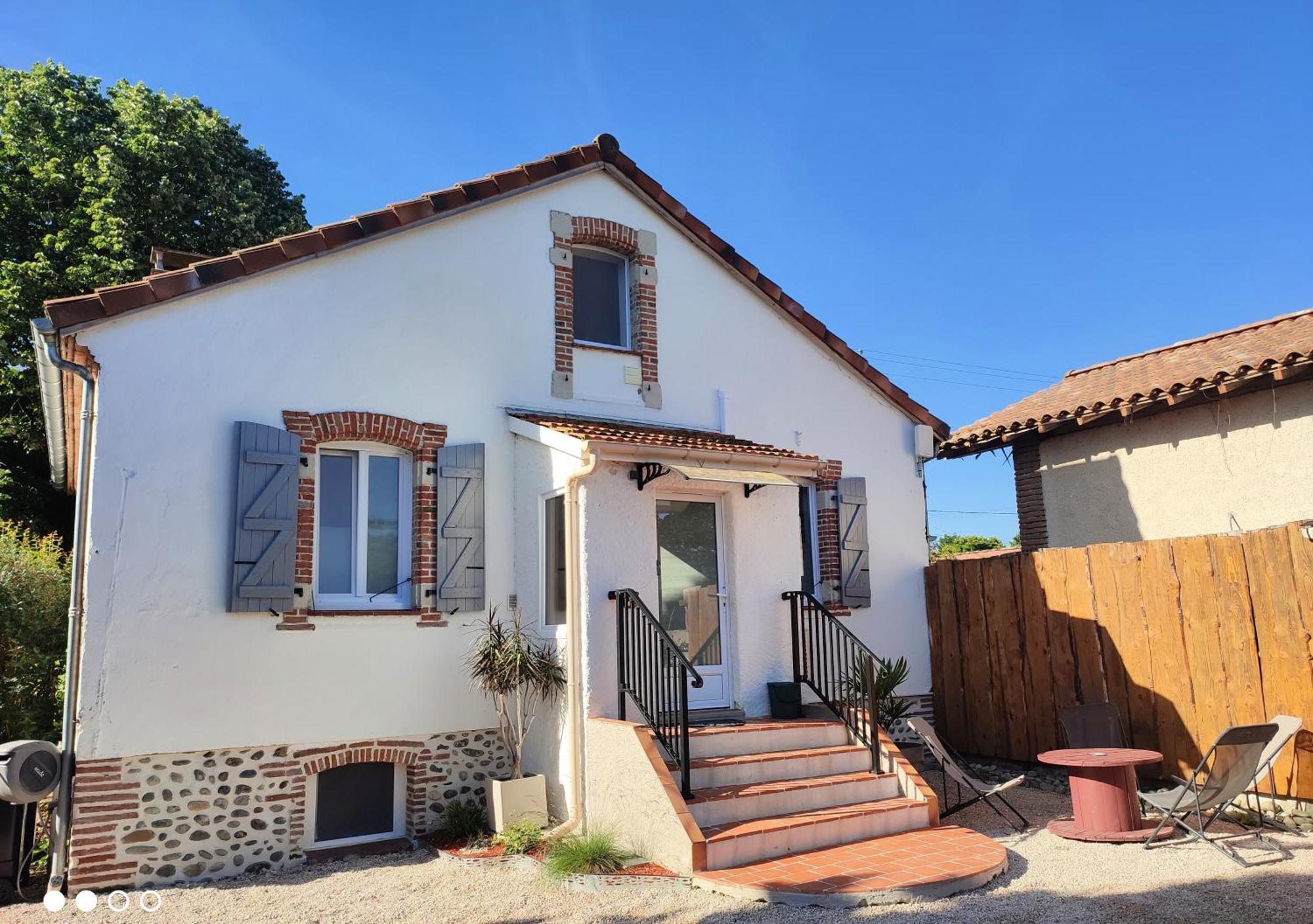 Villa Garona Avec Billard Proche Pyrenees Cazeres Εξωτερικό φωτογραφία