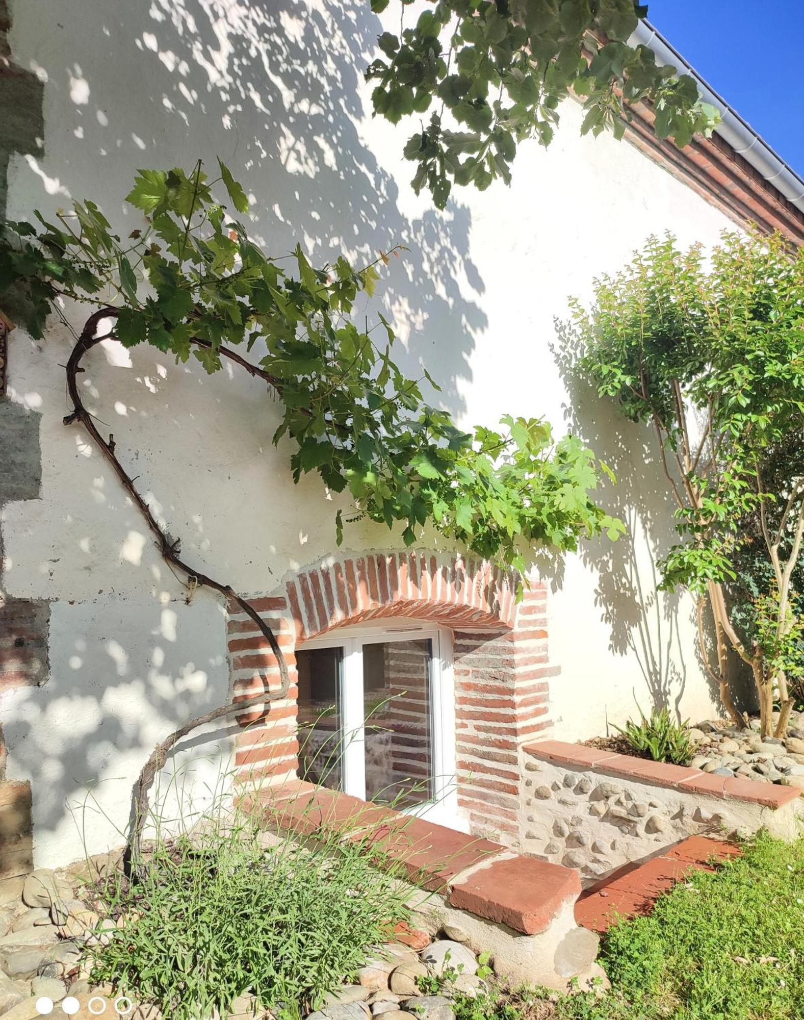 Villa Garona Avec Billard Proche Pyrenees Cazeres Εξωτερικό φωτογραφία